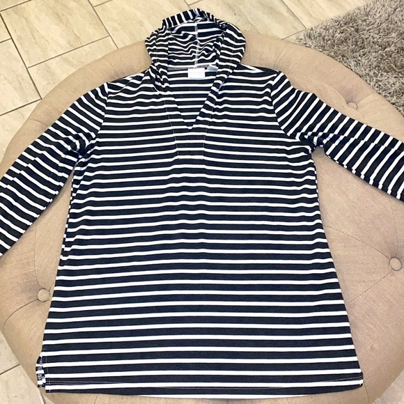 Chico’s Weekends Hooded Top - Picture 5 of 7